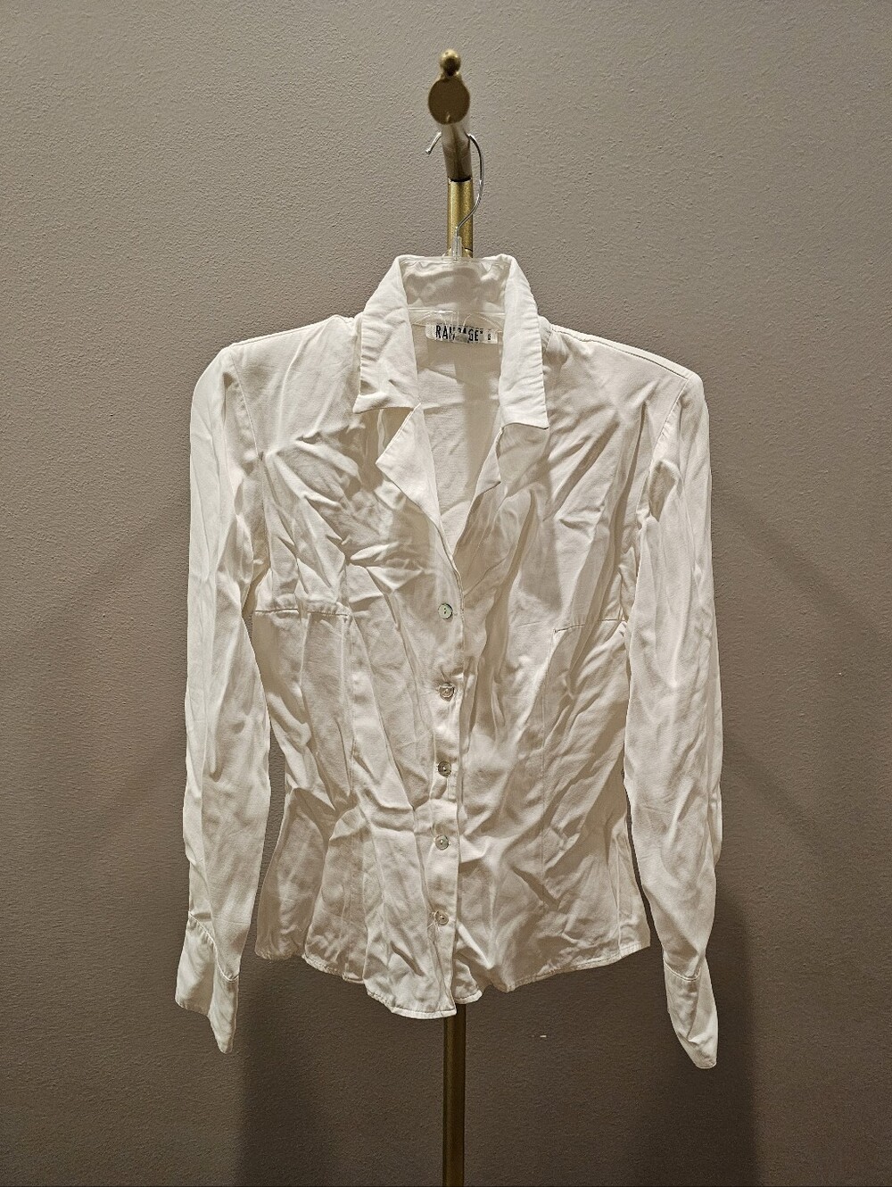 Rampage Rampage White Button-Down Tailored Shirt With Shoulder Pads